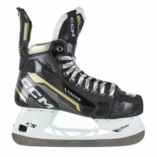 Deals 🎁 Senior CCM Tacks AS-V Pro Hockey Skates ✔️ 3 Deals 🎁 Senior CCM Tacks AS-V Pro Hockey Skates ✔️